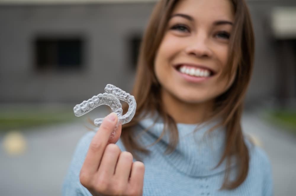 Suresmile Grand Rapids. Dr. Nithya Baker. Baker Dental Studio. General Dentist, Cosmetic Dentist, Restorative Dentist, Preventative Dentist, Family Dentist. SureSmile, Family Dentistry(Pediatric Dentistry), teeth Whitening, 3D Scanner. Dental Studio in Grand Rapids, MI 49546